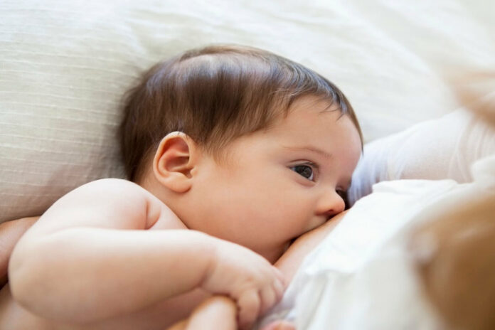 0-6-ay-bebek-beslenmesi-nasil-olur