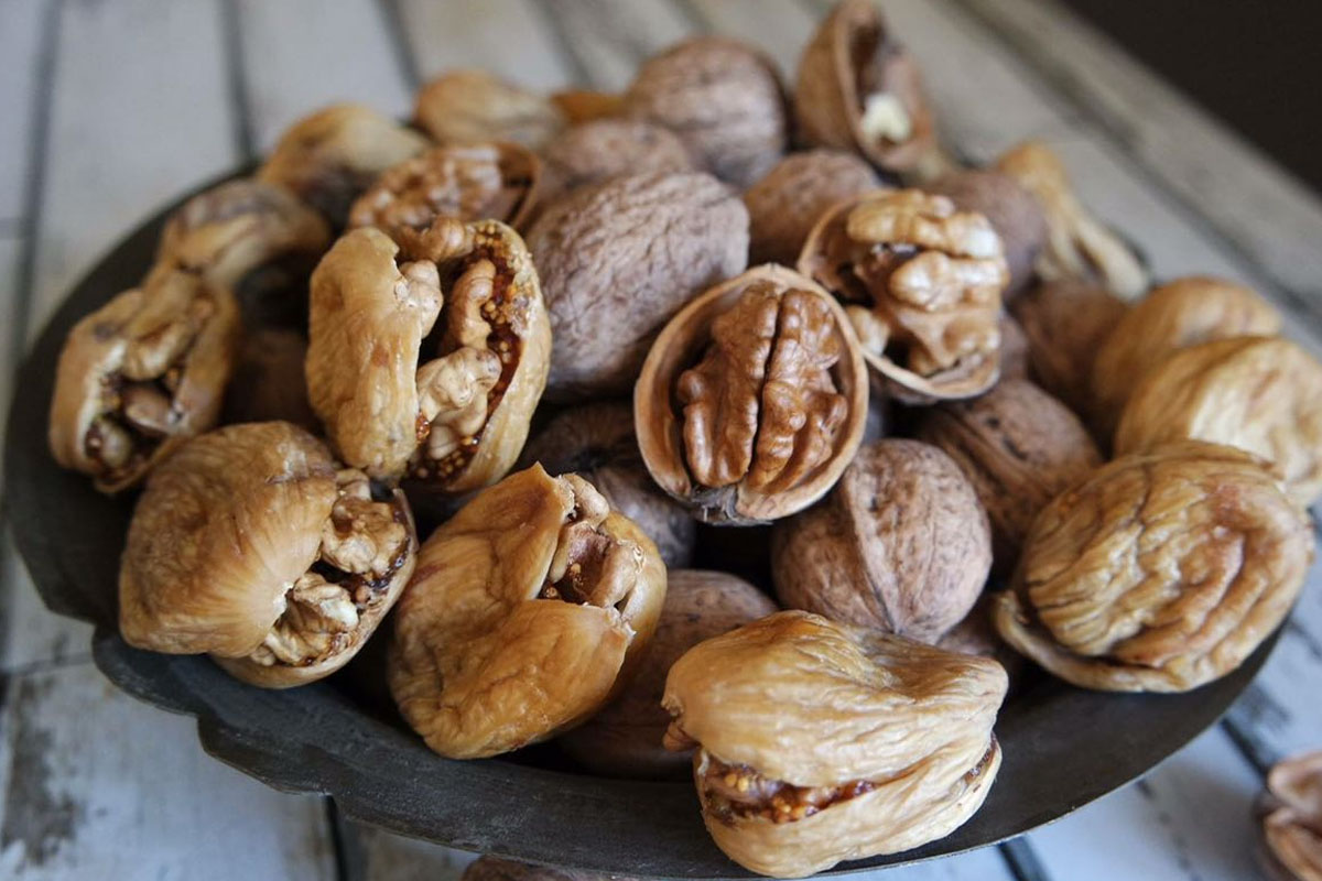 yumurtaliklarinizin gelismesi icin incir yemelisiniz 1