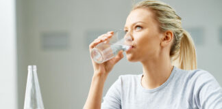 Su İçin Ses Tellerinizi Koruyun