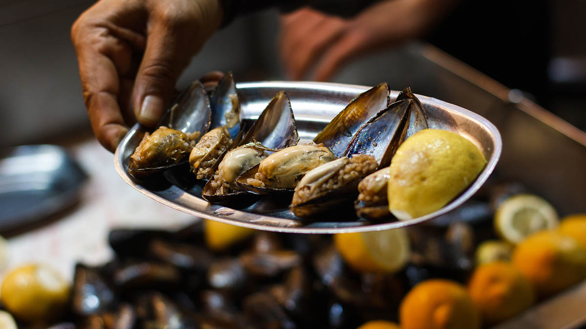 Türkiye’nin Popüler Olan Sokak Lezzetleri Türkiye’nin Popüler Olan Sokak Lezzetleri